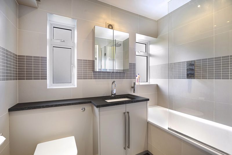 Bathroom - click for photo gallery